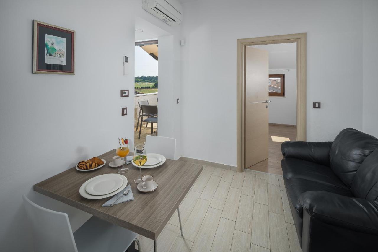 Villa Alena Porec Exterior photo